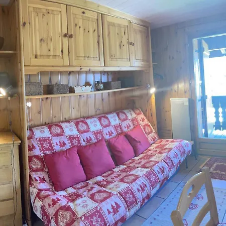 Cosy Pour 2 Aux Saisies Avec Balcon Et Equipements Complets - Fr-1-293-368 Apartment *